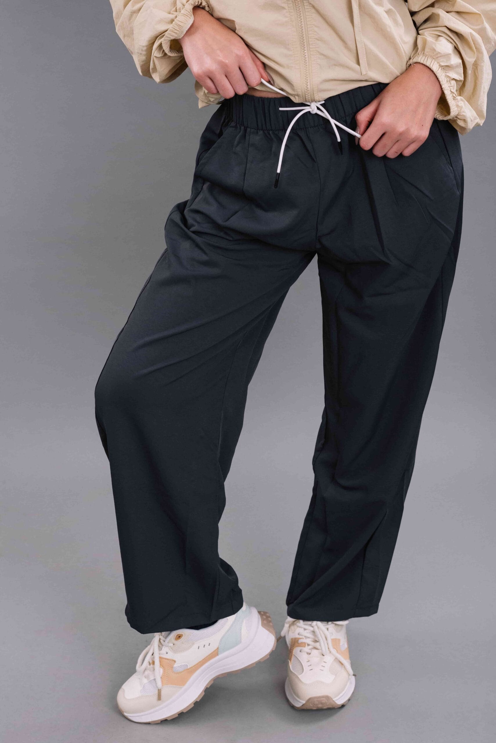 Trixie Loose Pants - Image 4