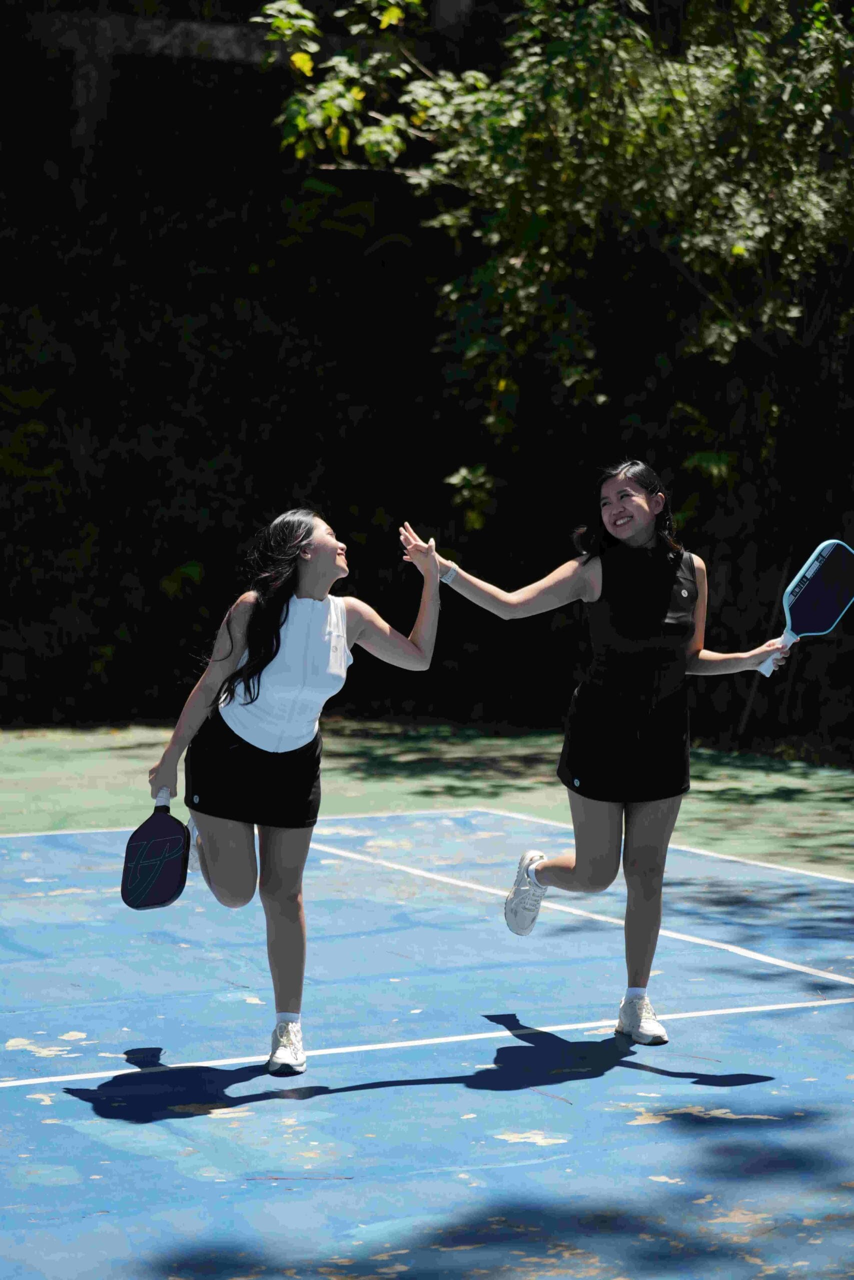 women-resetathleisure-live